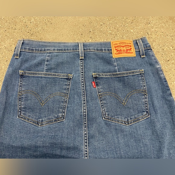Vintage Levi’s button down modest denim long skirt size 28 - Picture 7 of 11